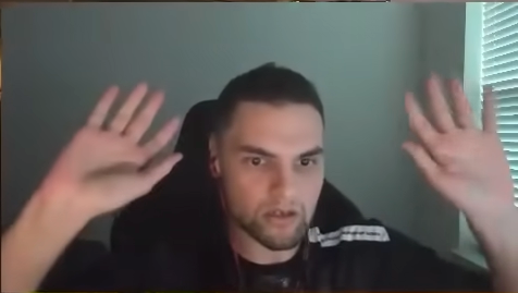 A screenshot of an Apex Legends player, during a game in which he appeared to get hacked mid-game.