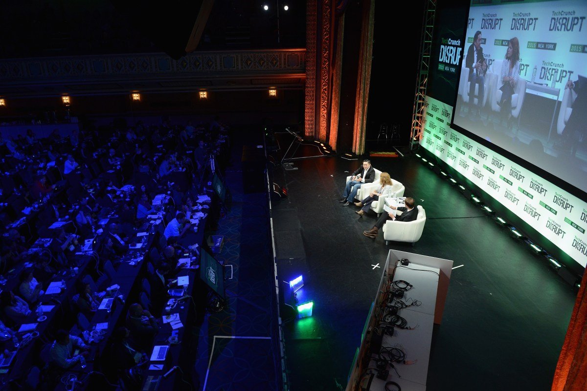 Last chance alert: Founder and Investor Bundle savings for TechCrunch Disrupt 2025 ends tomorrow