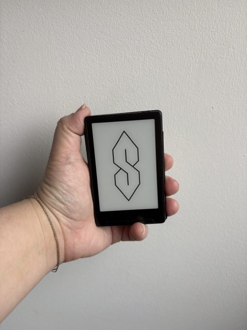 Customized screen saver on the Xteink X3